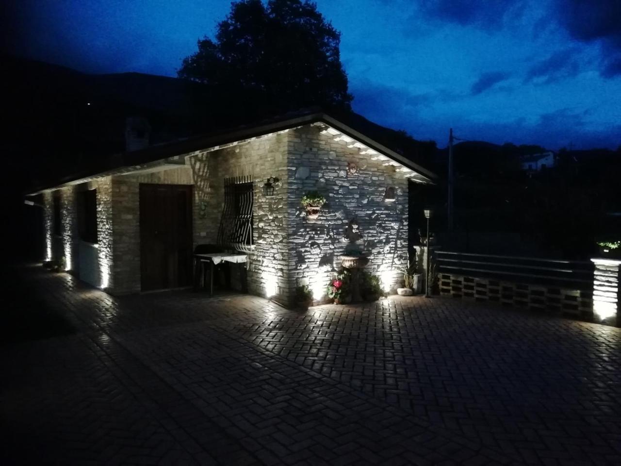 La Sorgente Del Subasio Assisi Apartment Bagian luar foto