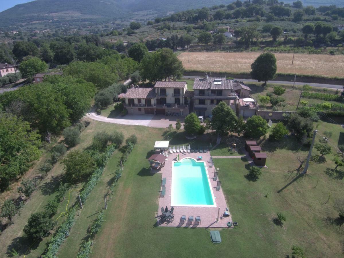 La Sorgente Del Subasio Assisi Apartment Bagian luar foto